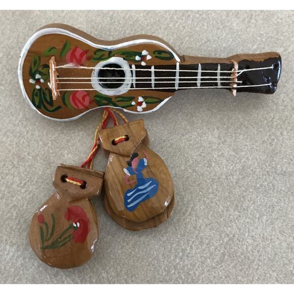 handmade Jewelry - Vintage Mid Century Mexican Spanish Painted Wooden Guitar Castanets Brooch Pin